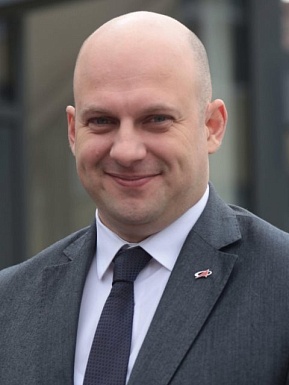 Дмитрий Шишкин