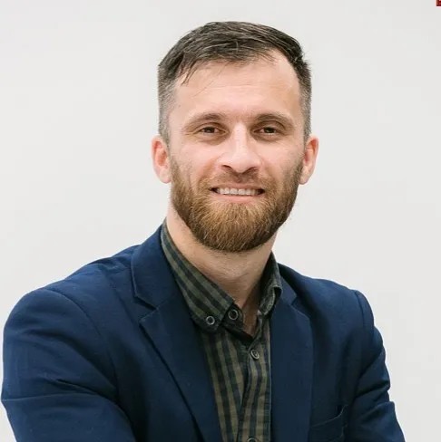 Олег Пономарёв