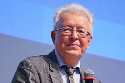 Валентин Катасонов