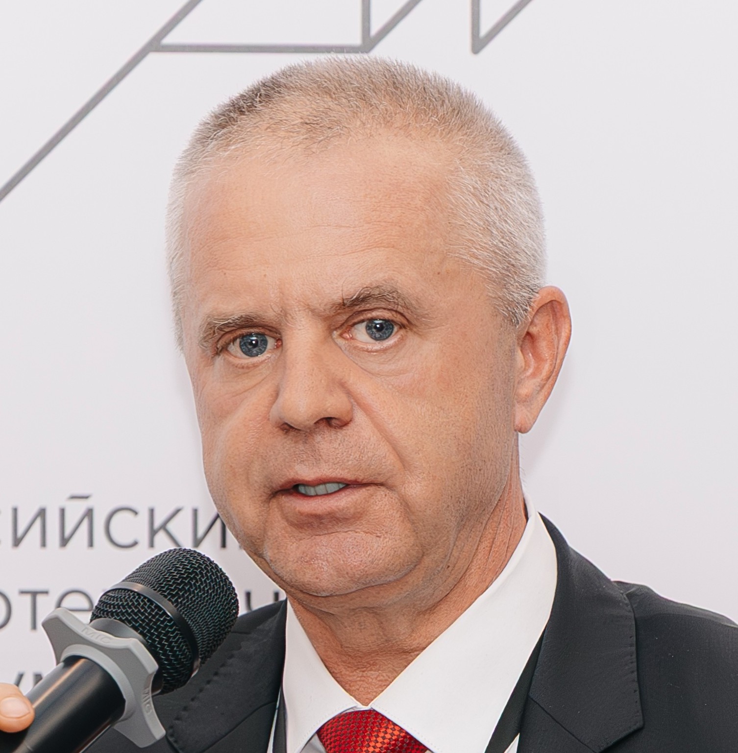 Александр Чепухин