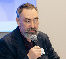 Олег Степанов
